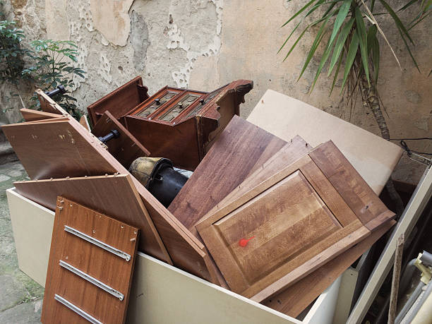 Best Yard Cleanup Services  in New Castle, PA